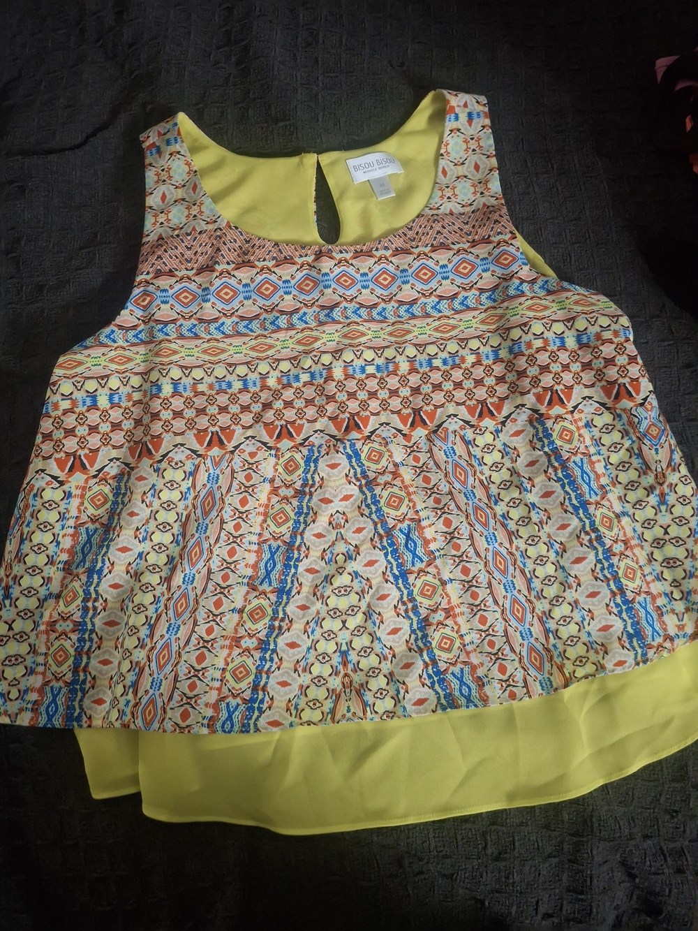 Bisou Bisou Yellow Geo-Print Sleeveless Peplum Top